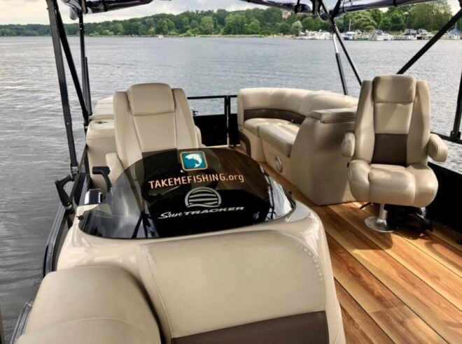 Potsdam: Rent a License-Free Boat for up to 14 PAX - Booking Process