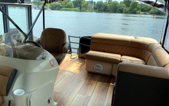 Potsdam: Rent a License-Free Boat for up to 8 PAX - Meeting Point Details