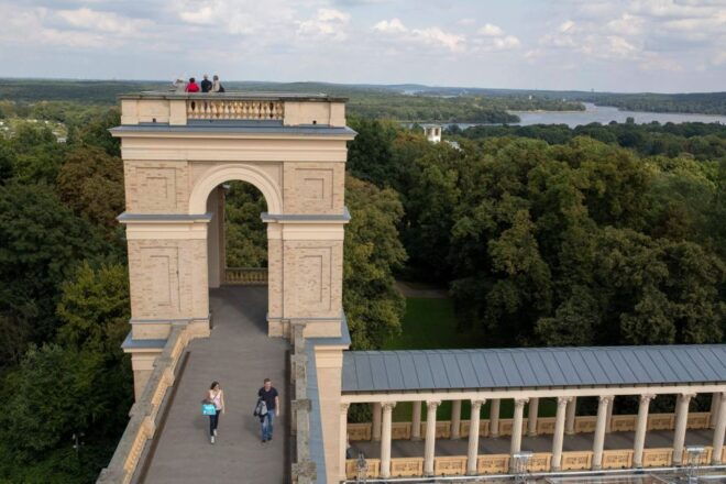 Potsdam: Romance and Love Stories Guided Tour - Similar Tours