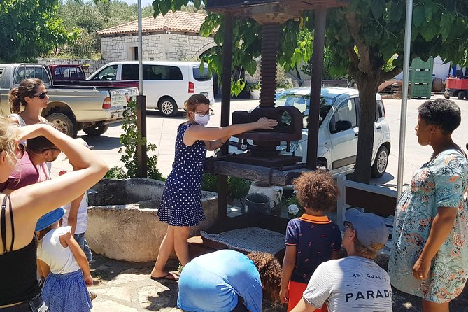 Pottery Workshop - Honey & Olive Oil Experience - Overview of the Pottery Workshop Experience