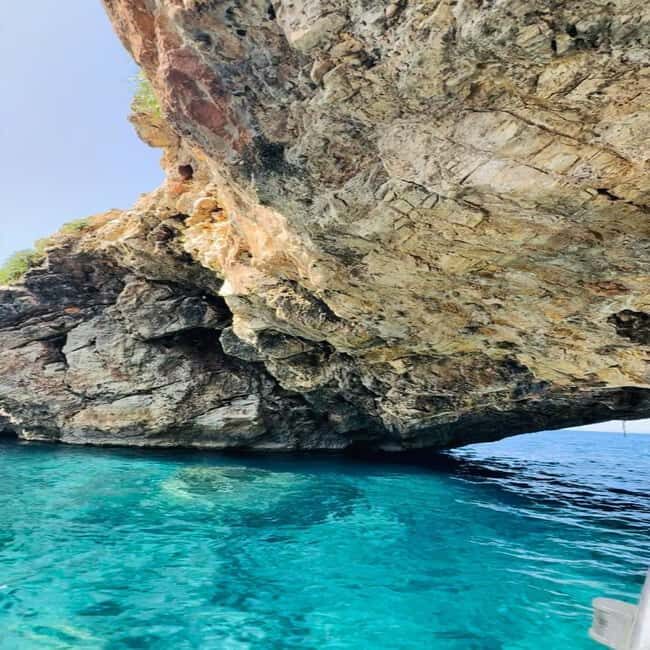 Pounta: A boat trip to the Pirate Cave - FAQ