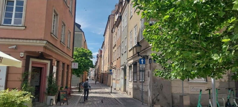 Pozna: Guided Bike/E-Bike Tour with Local Attractions - Good To Know