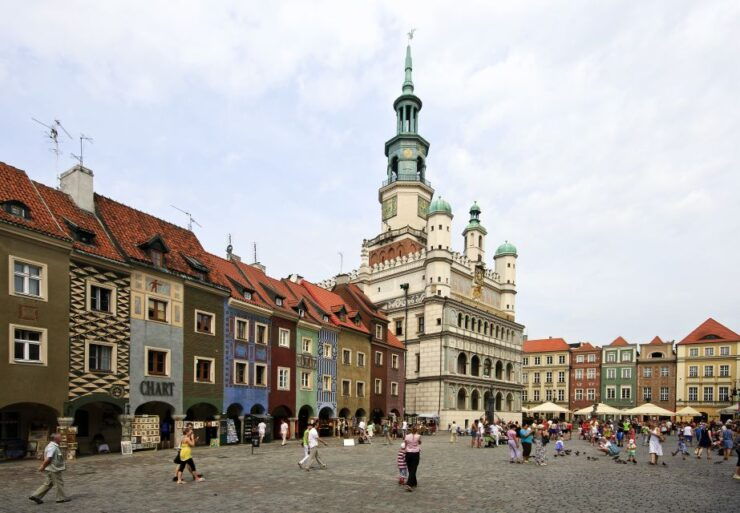 Poznan Old Town and Croissant Museum Private Walking Tour - Experience Highlights