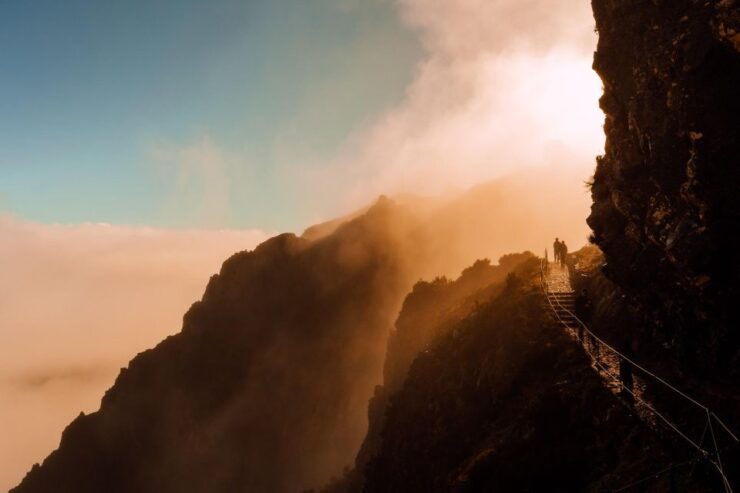 PR1 Pico Arieiro - Pico Ruivo Transfer for Self-Guided Hikes - Experience Highlights