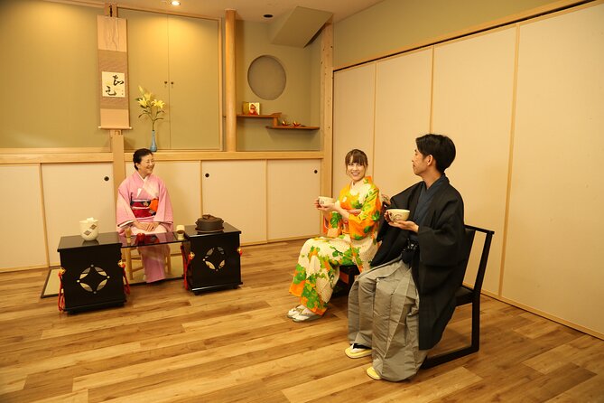 Practicing Zen Through Japanese Tea Ceremony - Bilingual Licensed Tea Master and Authentic Matcha Green Tea