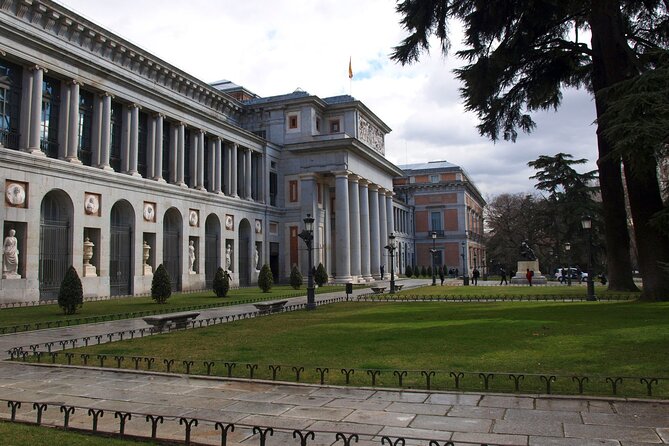 Prado Museum Guided Tour - Meeting Point and End Point