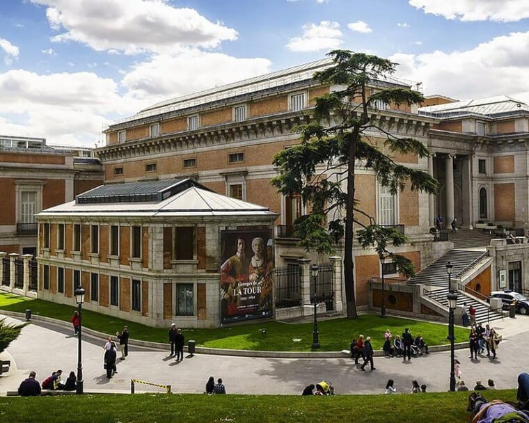 Prado Museum Highlights: Velázquez, Goya, and More - Guided Tour Experience