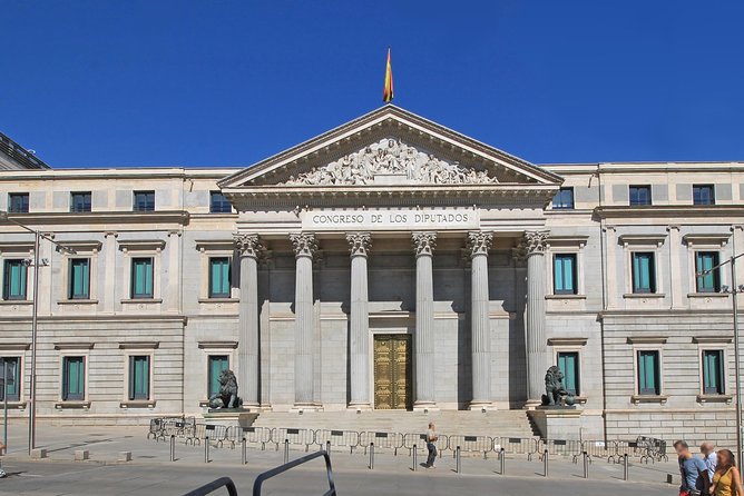 Prado Museum & Madrid Royal Palace Guided Tour With Skip the Line - The Sum Up