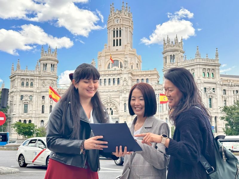 Prado Museum, Royal Palace & Madrid Walking Tour - Does the price make sense for your day in Madrid?