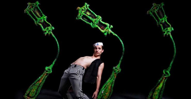 Prague: 1.5-Hour Black Light Theater Srnec Performance - Experience Highlights