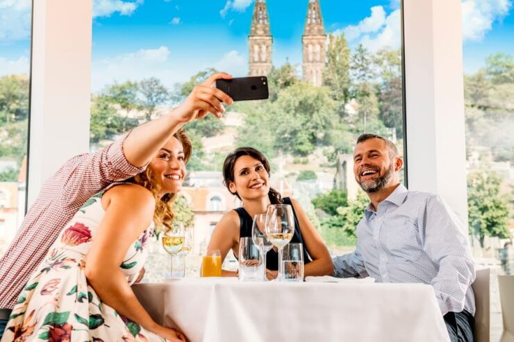 Prague: 2-Hour Walking Tour and Boat Cruise With Lunch - Good To Know