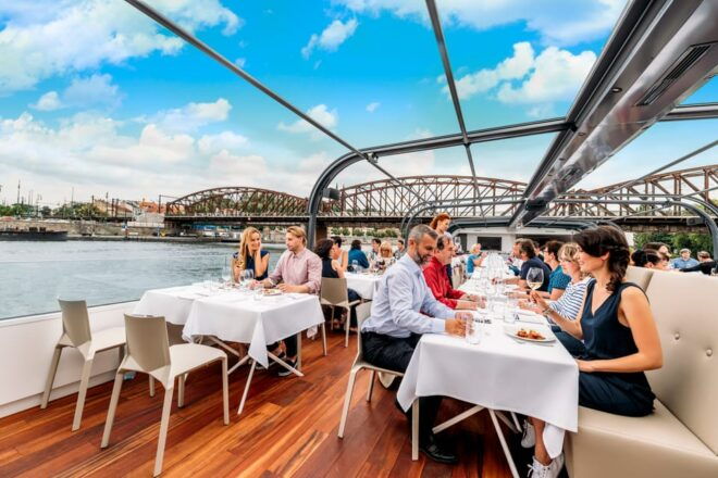 Prague: 2-Hour Walking Tour and Boat Cruise With Lunch - Meeting and Departure