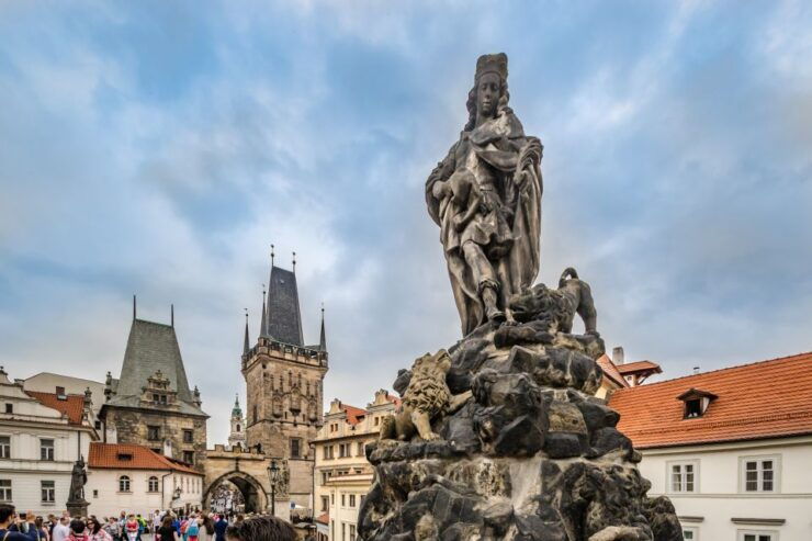 Prague: 3-Hour Walking Tour of Old Town & Prague Castle - Tour Details