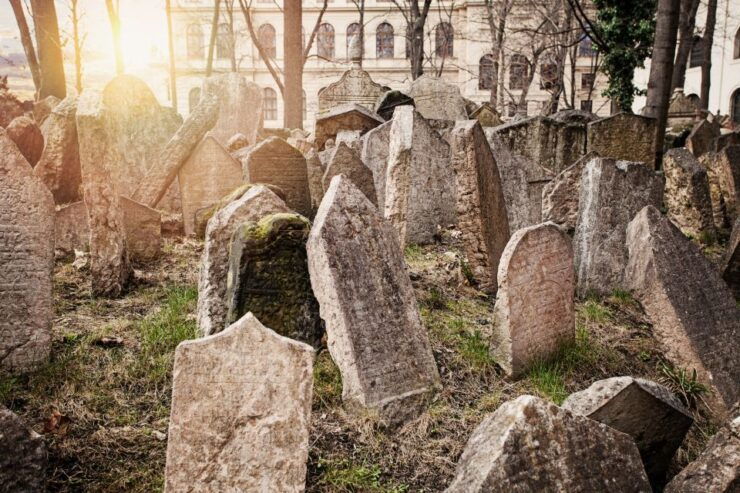 Prague: 3h Private Jewish Quarter Walking Tour, Coffee Incl. - Tour Details