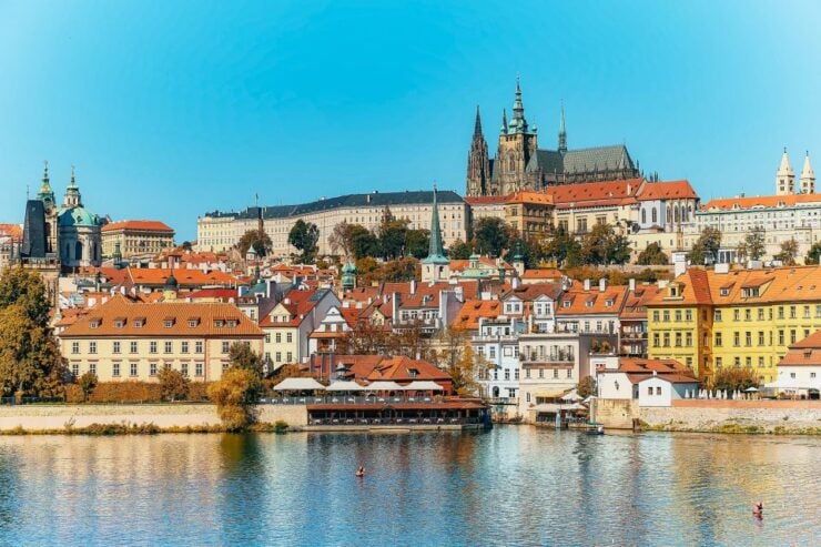 Prague: 45-Minute Historical River Cruise and Refreshments - Inclusions