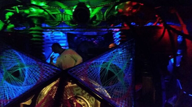 Prague: Alternative Bar Tour of Letná - Tour Overview