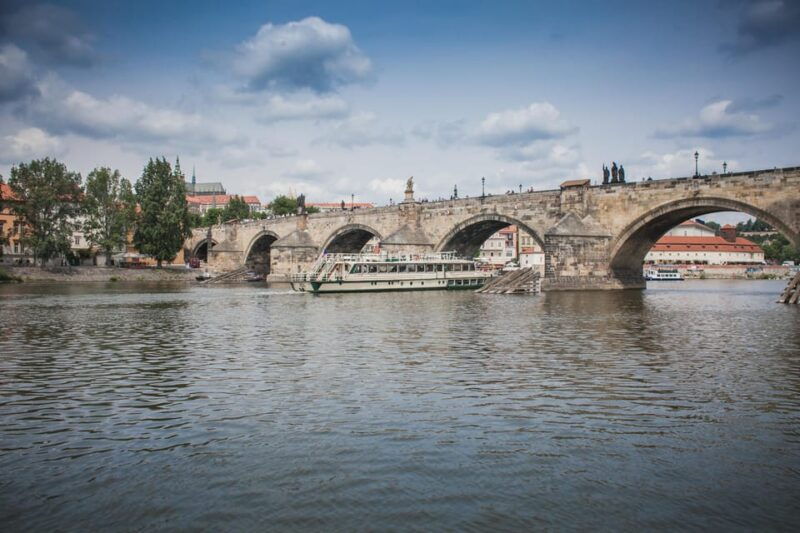 Prague: An unforgettable 2-hour cruise on the Vltava River. - The Authenticity and Value