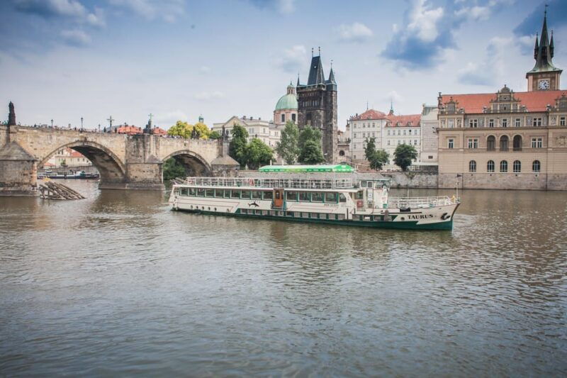 Prague: An unforgettable 2-hour cruise on the Vltava River. - FAQ