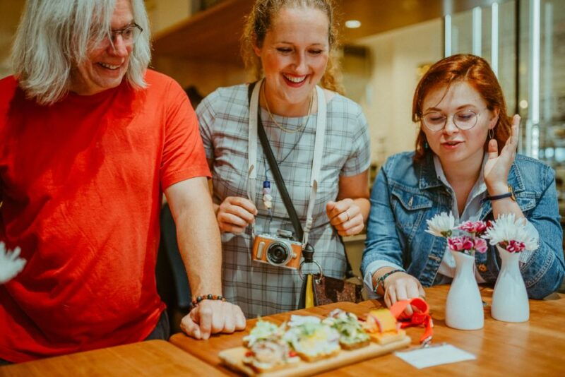Prague: Award-Winning Old Town Food Tour with Four Drinks - What Makes the Itinerary Stand Out?