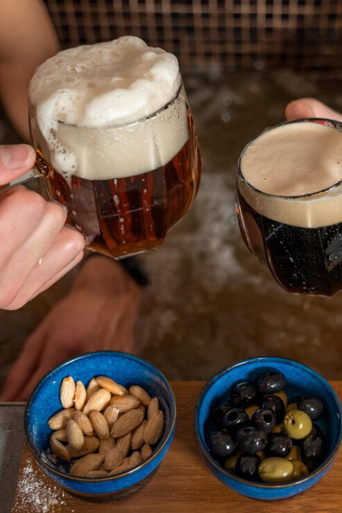 Prague: Beer Spa Experience With Unlimited Beer and Sauna - Amenities and Inclusions