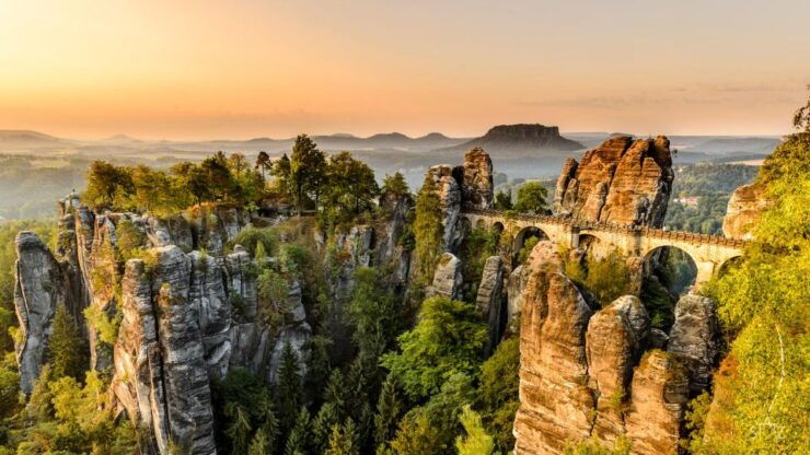 Prague: Best of Bohemian & Saxon Switzerland Trip All Incl. - Inclusions and Dining Experience
