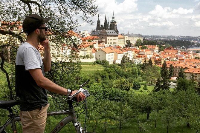 Prague Bike Tour - Stunning Viewpoints, Castle, City & Park - Cancellation Policy