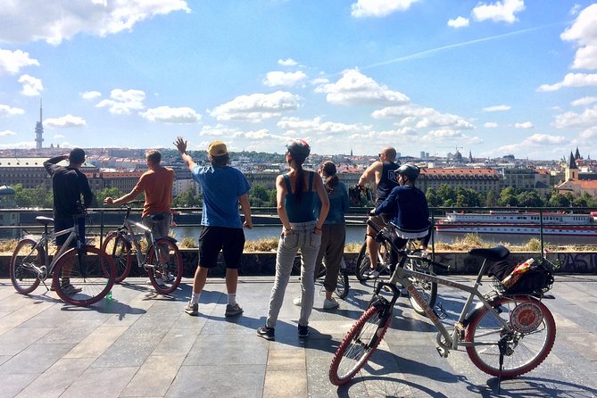 Prague Bike Tour - Stunning Viewpoints, Castle, City & Park - The Sum Up