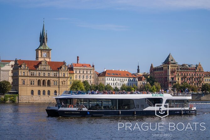 Prague Boats 1-hour Cruise - Booking Information