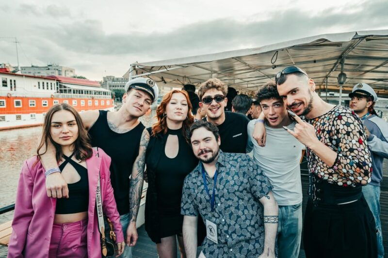 Prague: Booze Cruise with Open Bar and Duplex Entry - A Deeper Look: What the Experience Offers