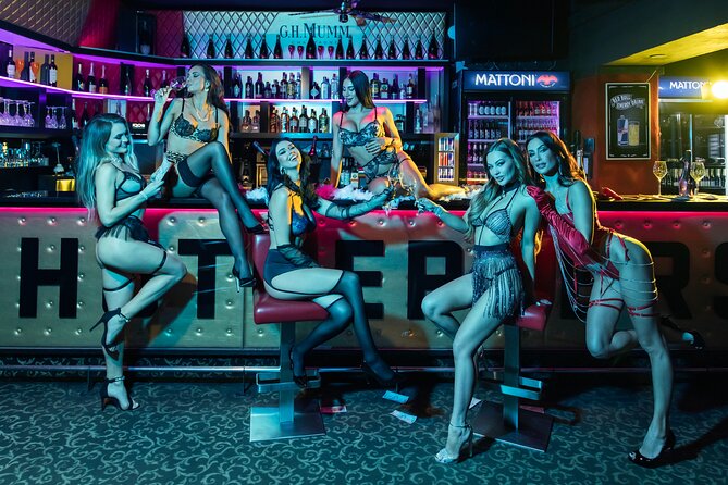 Prague by Night! - Drinks and Shows Discounts