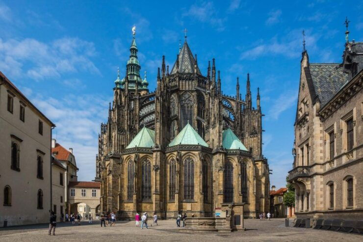Prague Castle Golden Lane St Vitus Cathedral Tour & Tickets - Meeting Point and Guide