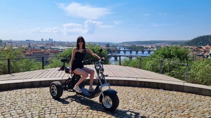 Prague: Castle Viewpoints & Charles Bridge Trike Tour - Good To Know