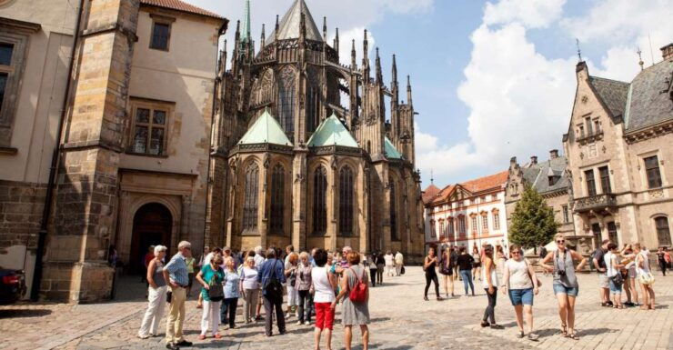 Prague City 3-Hour Tour With Changing of the Guard - Language Options and Highlights