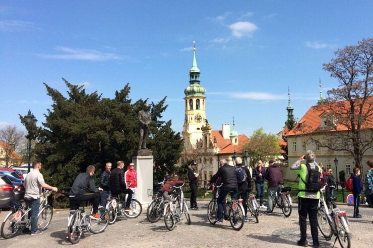 Prague: City Bike Tour - Activity Details