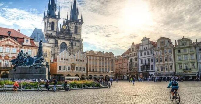 Prague: City Highlights Walking Tour - Tour Options Available
