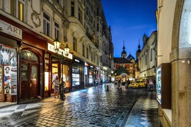 Prague: City Highlights Walking Tour - Accessibility Features