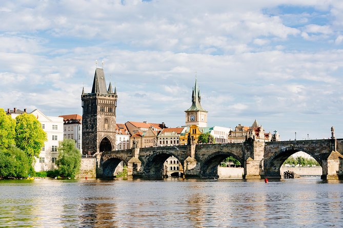 Prague Day Trip From Vienna With Accommodation Pick-Up - City Tour of Pragues Top Attractions