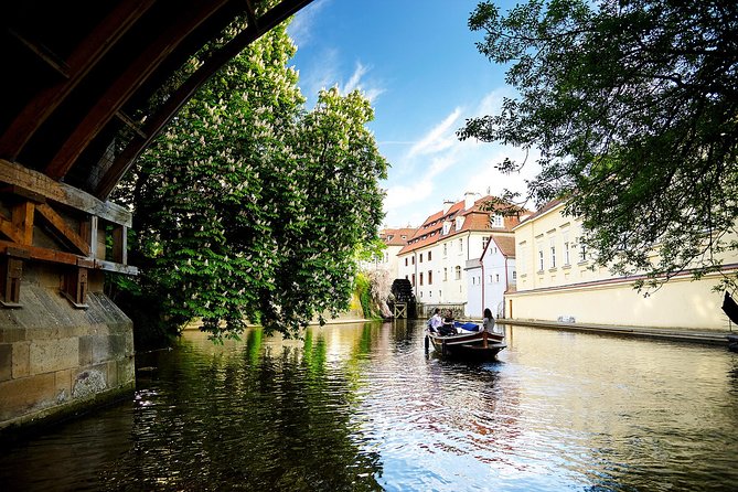 Prague Devils Channel Cruise on Vltava River With Commentary - Reviews and Testimonials