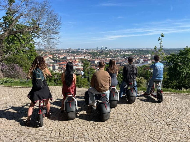 Prague E-Scooter City Tour: Regular or Fat Tire - FAQ