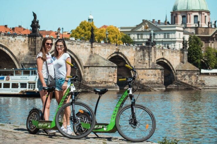 Prague E-scooter Hugo Bike Grand City Tour - Tour Flexibility and Booking Options