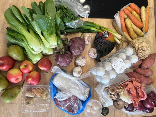 Prague: Farmers Market and Brunch Class With Celebrity Chef - Brunch Menu and Beverages