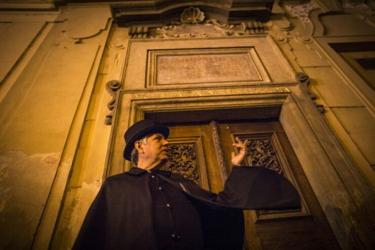 Prague: Ghosts and Legends of the Old Town Evening Tour - Accessibility and Private Group Tours