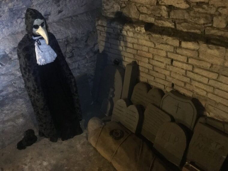 Prague: Ghosts, Legends, Medieval Underground & Dungeon Tour - FAQ