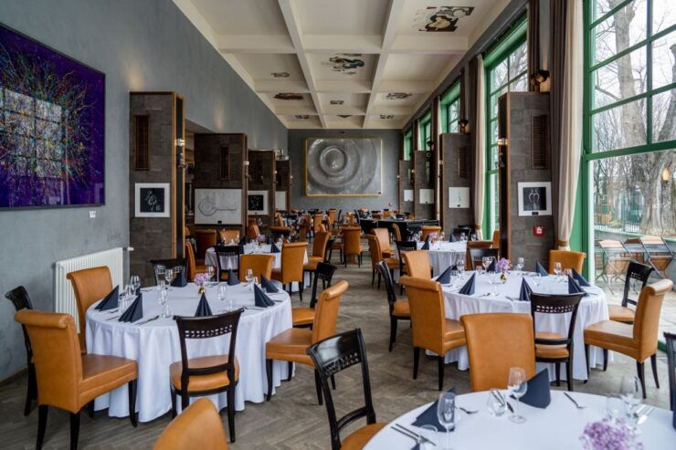 Prague: Golden Jazz Show With Concert and Luxury Dinner - Event Overview