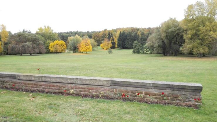 Prague: Guided Operation Anthropoid Tour With Lidice - Booking and Logistics