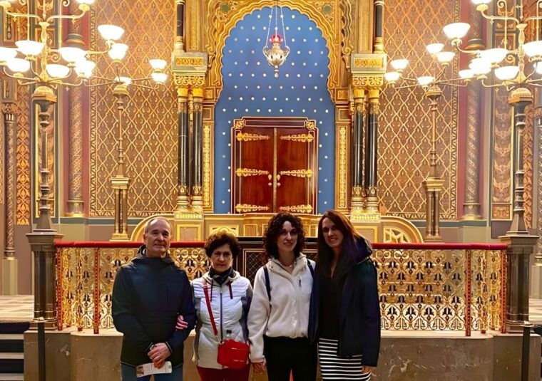 Prague: Guided Tour inside the Jewish Cemetery & Synagogues - Final Thoughts