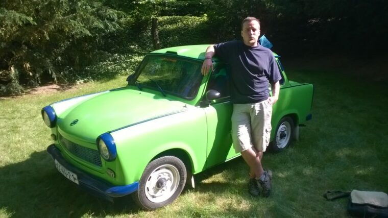 Prague: Highlights Walking Tour to the German embassy 1989 - Who Will Love This Tour?