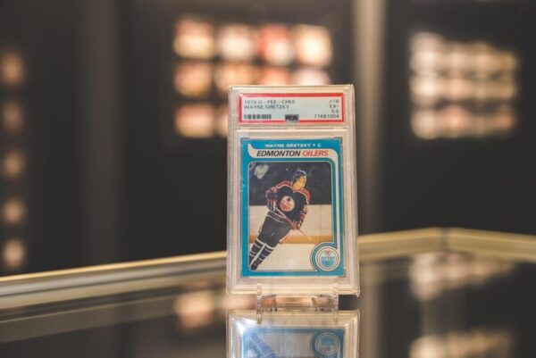 Prague: Hockey Cards Museum and NHL VR Experience Ticket - Merchandise and Shopping