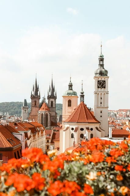 Prague In One Day: 7 hours private tour - Detailed Breakdown of the Itinerary