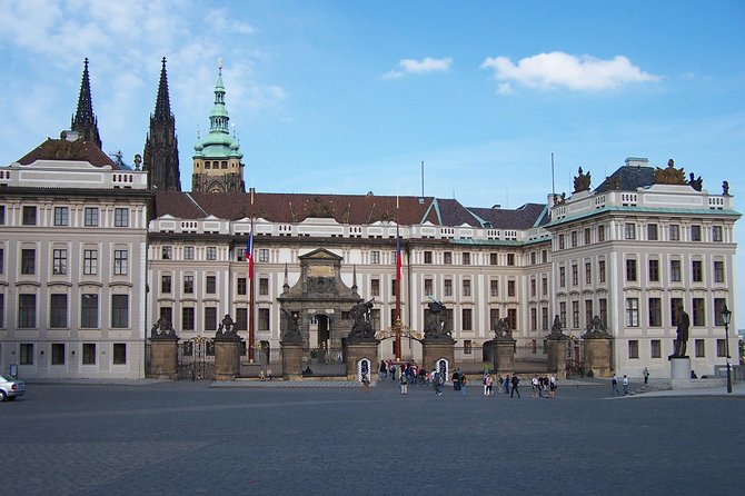 Prague in One Day by a Car - Excellent Opportunity to See All the Sights - Must-See Attractions